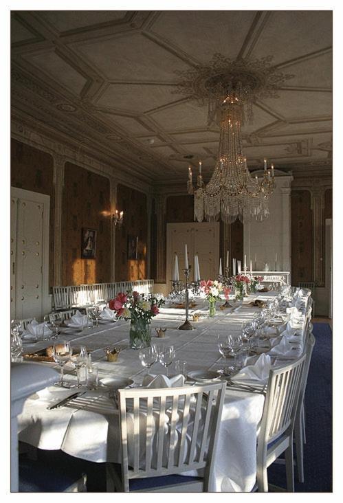 Baeckaskog Slott Hotel Fjälkinge Buitenkant foto